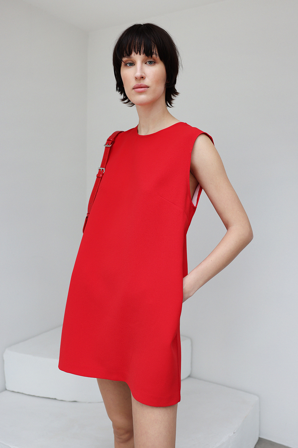 Cepli Dikiş Detaylı Mini Kırmızı Kadın Elbise