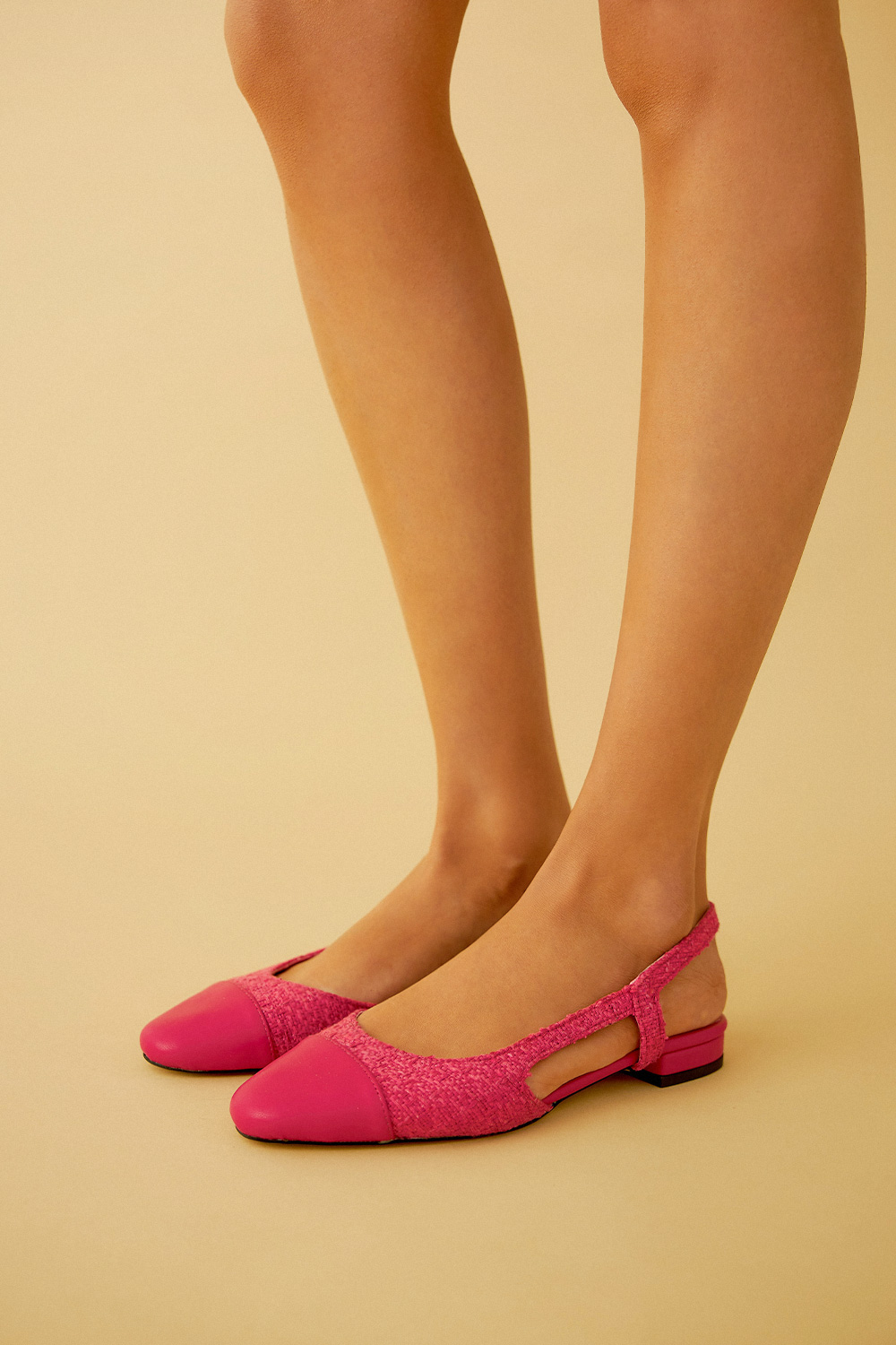Çift Renkli Arkası Açık Fuşya Kadın Sandalet