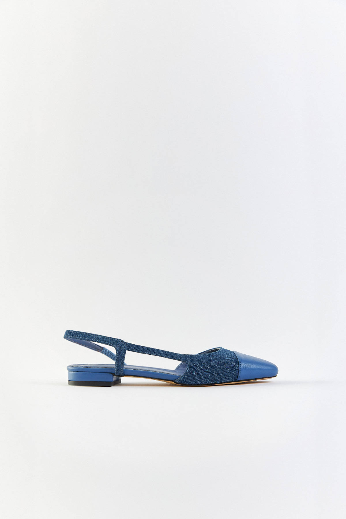 Çift Renkli Arkası Açık Koyu Mavi Kadın Sandalet