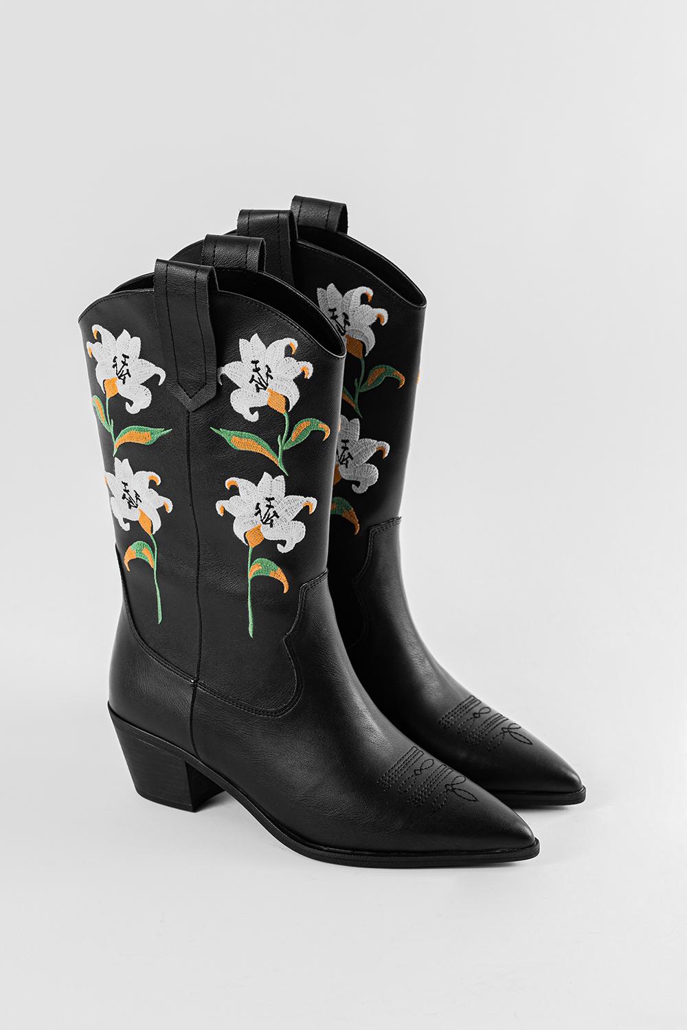 Manon Çiçek İşlemeli Kovboy Siyah Kadın Çizme