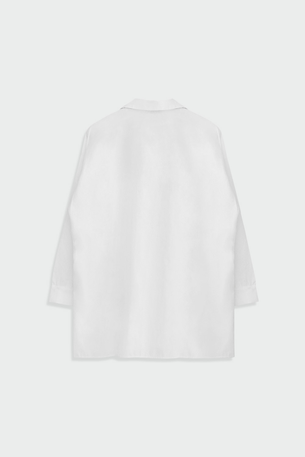 Oversize Düz Kesim Basic Beyaz Kadın Gömlek